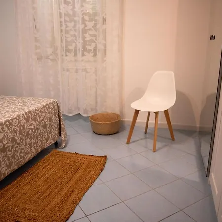 Acquamarina Appartament דירה פרוסידה